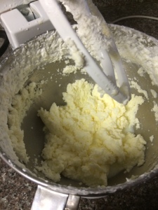 After 10 minutes the butter and milk will separate... 